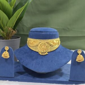 CHOCKER SETS