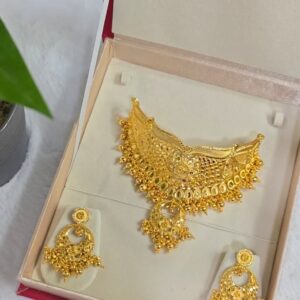 CHOCKER SETS
