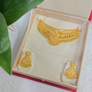 CHOCKER SETS